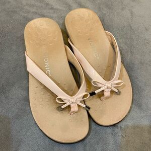 Vionic Bella Pink Flip Flop Sandals Women Size 8